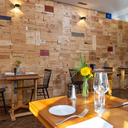 Готель Stoller