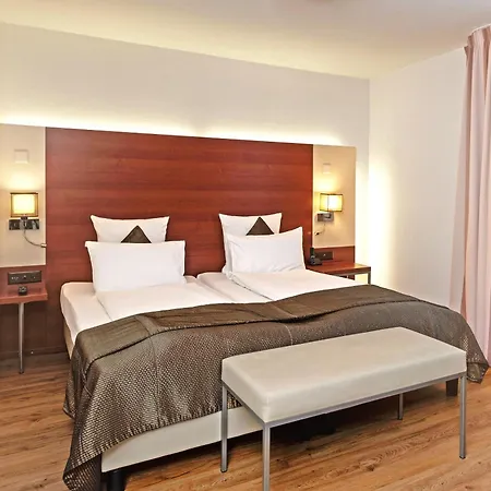 Stoller Hotell 4*